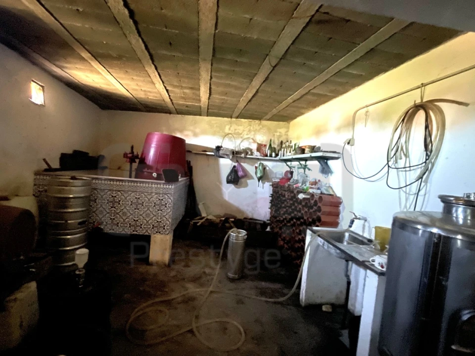 Moradia T4 para Venda em Casais e Alviobeira Foto 15