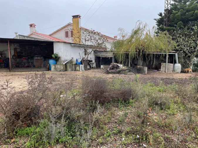 Moradia T4 para Venda em Casais e Alviobeira Foto 22