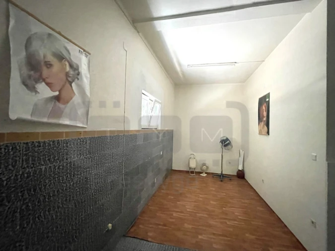 Moradia T4 para Venda em Casais e Alviobeira Foto 14