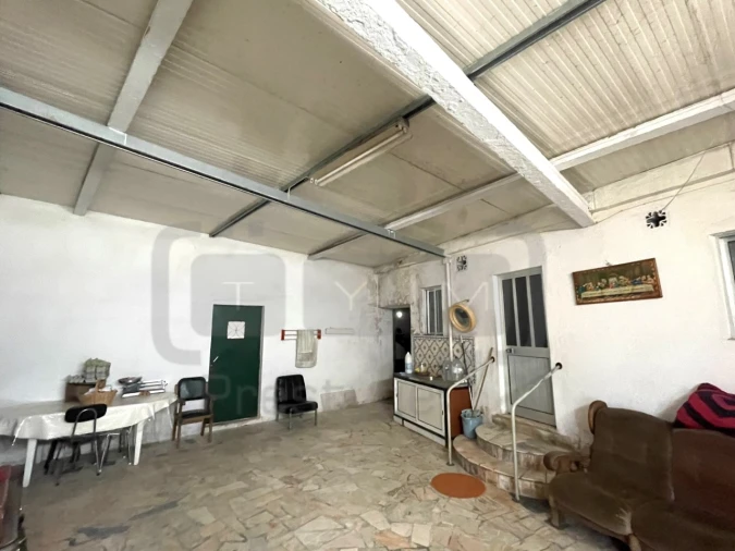 Moradia T4 para Venda em Casais e Alviobeira Foto 21