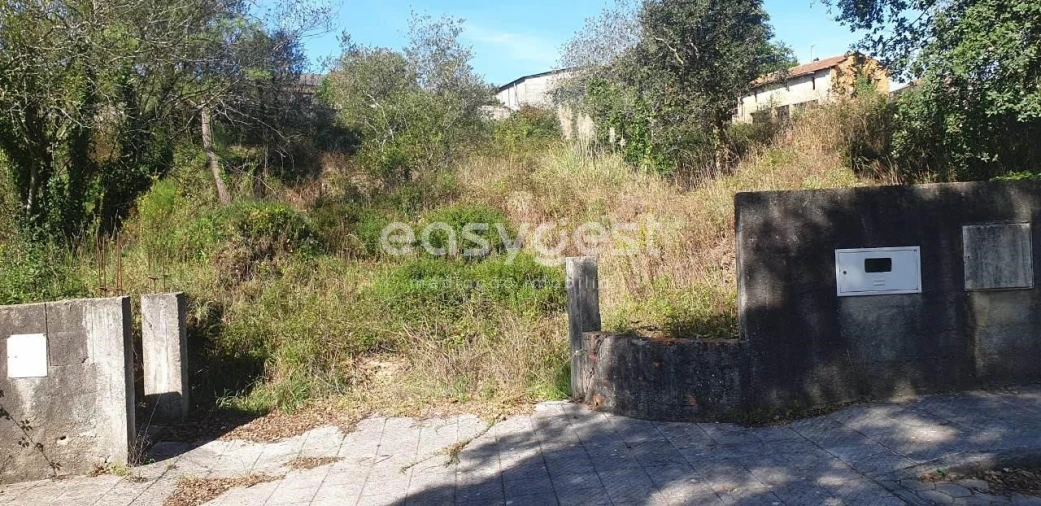 Terreno para Venda em Alquerubim