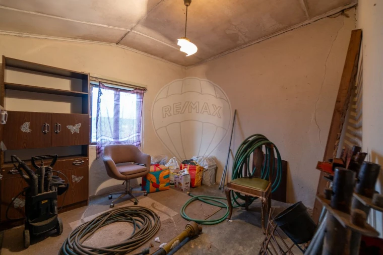 Moradia T2 para Venda em Arranho Foto 17