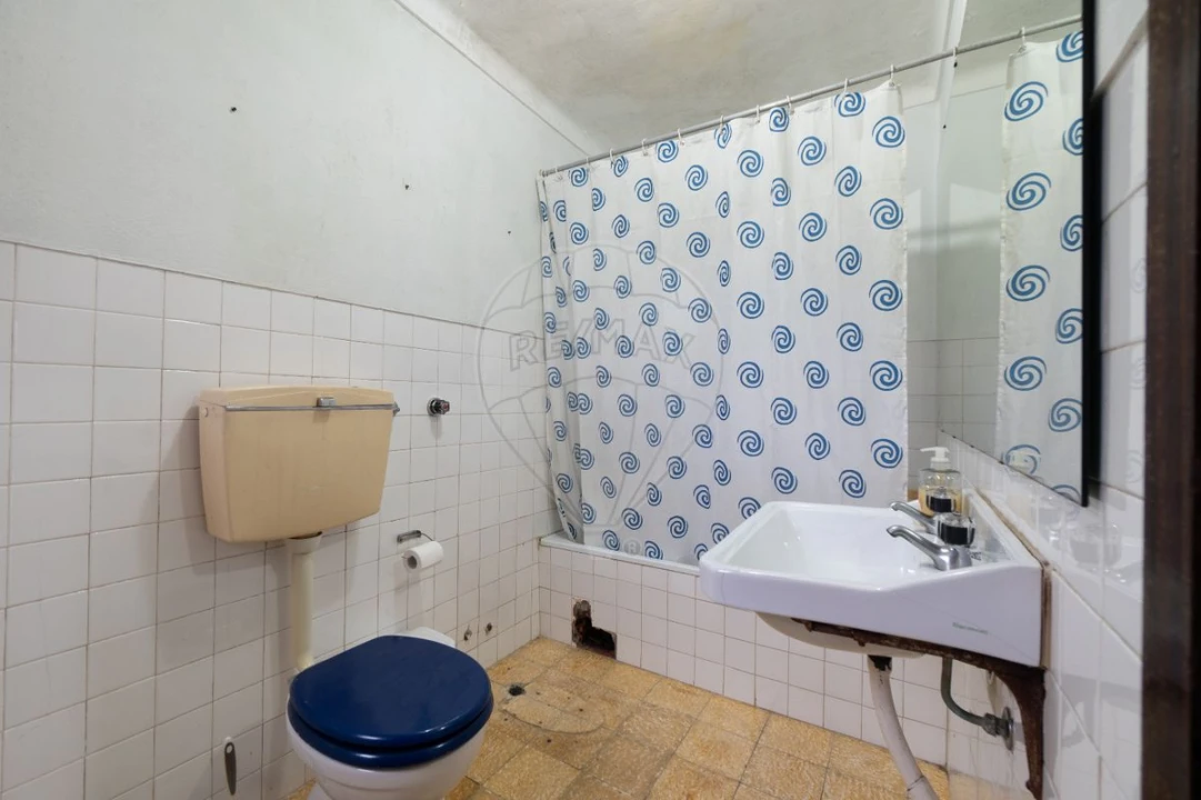 Moradia T2 para Venda em Arranho Foto 25