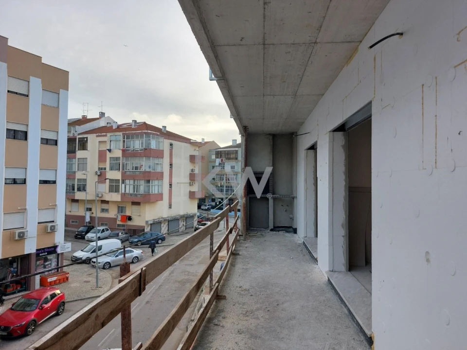 Apartamento T3 para Venda em Amora Foto 1