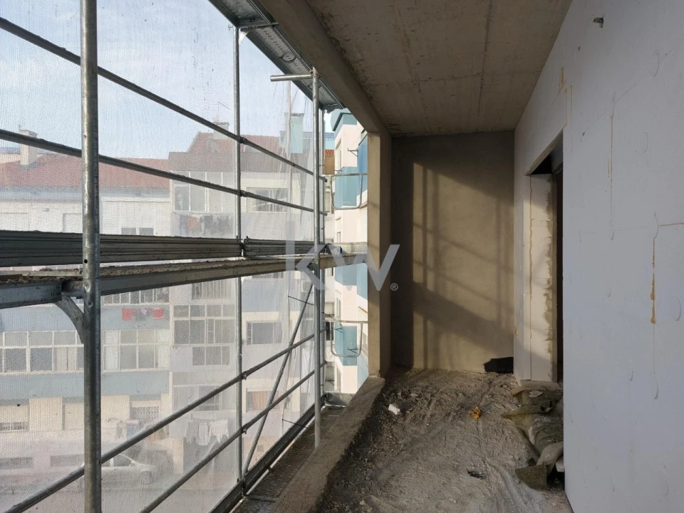 Apartamento T3 para Venda em Amora Foto 8