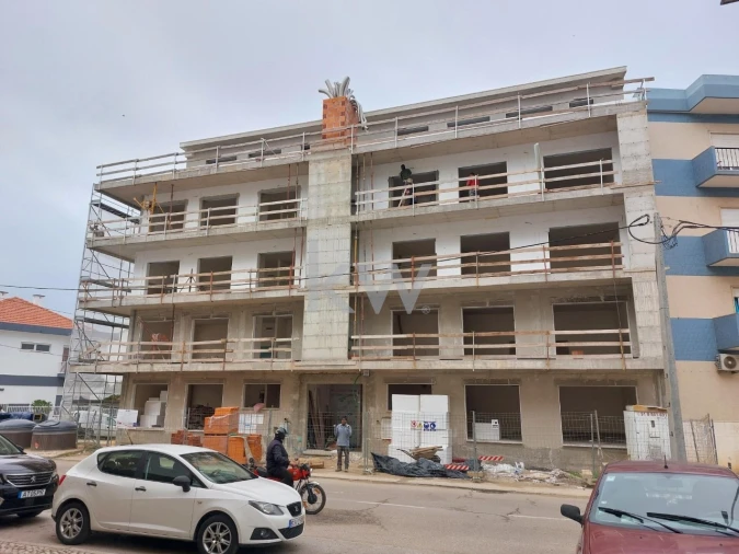 Apartamento T3 para Venda em Amora Foto 2