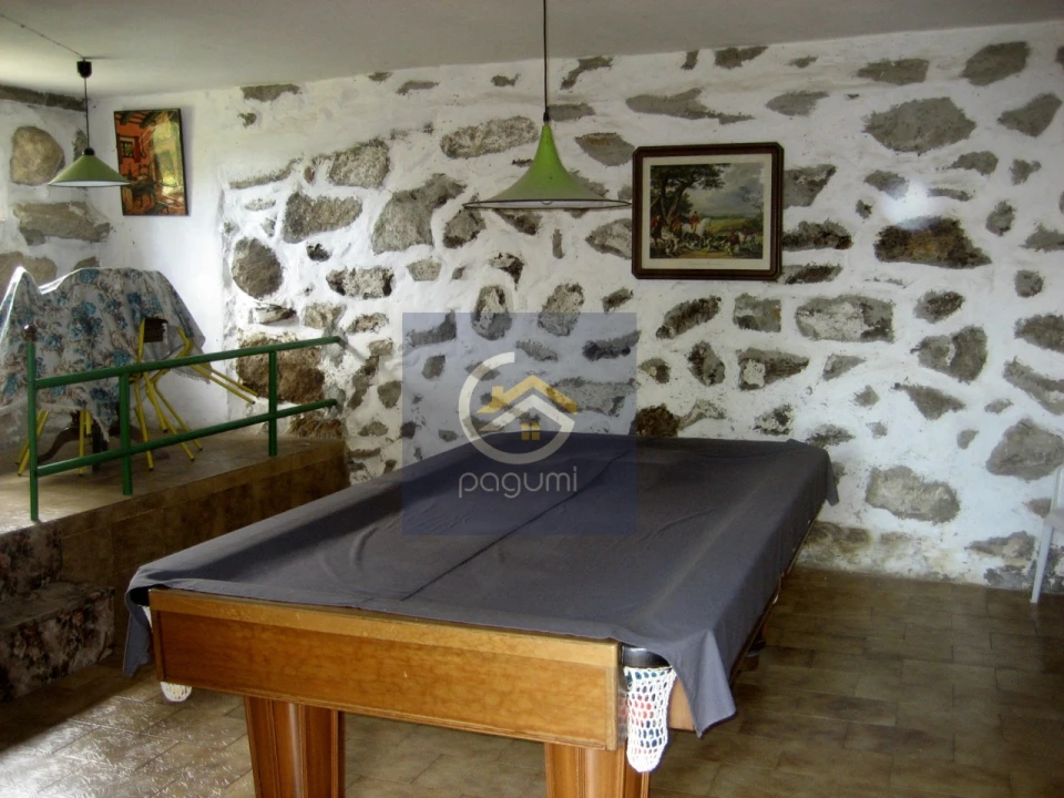 Moradia T6 para Venda em Arnoia Foto 18