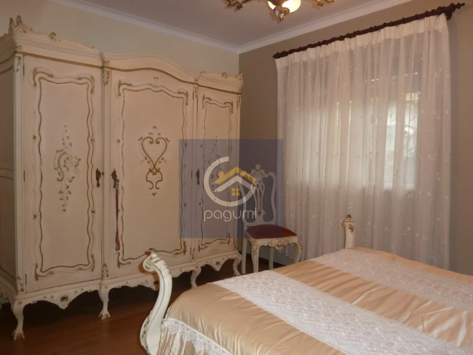 Moradia T6 para Venda em Arnoia Foto 37