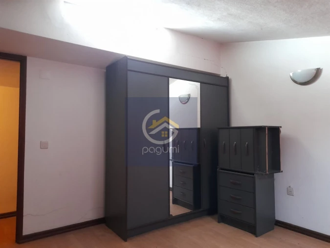 Moradia T6 para Venda em Arnoia Foto 14