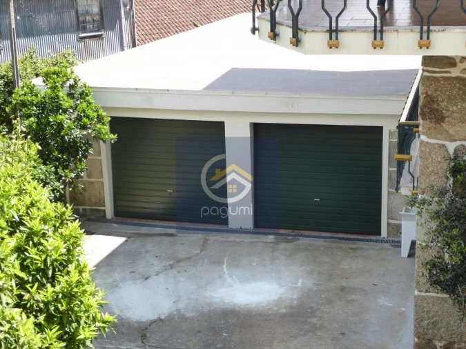 Moradia T6 para Venda em Arnoia Foto 46