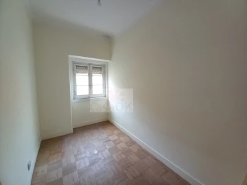 Apartamento T3 para Venda em Nossa Senhora do Pópulo, Coto e São Gregório