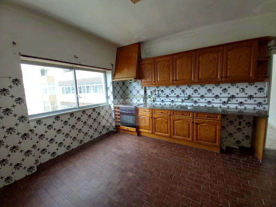 Apartamento T3 para Venda em Caldas da Rainha - Santo Onofre e Serra do Bouro Foto 2