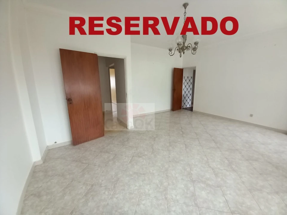Apartamento T3 para Venda em Caldas da Rainha - Santo Onofre e Serra do Bouro Foto 1