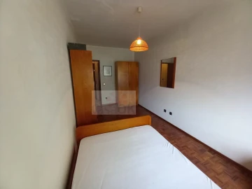 Apartamento T1 para Venda em Nossa Senhora do Pópulo, Coto e São Gregório