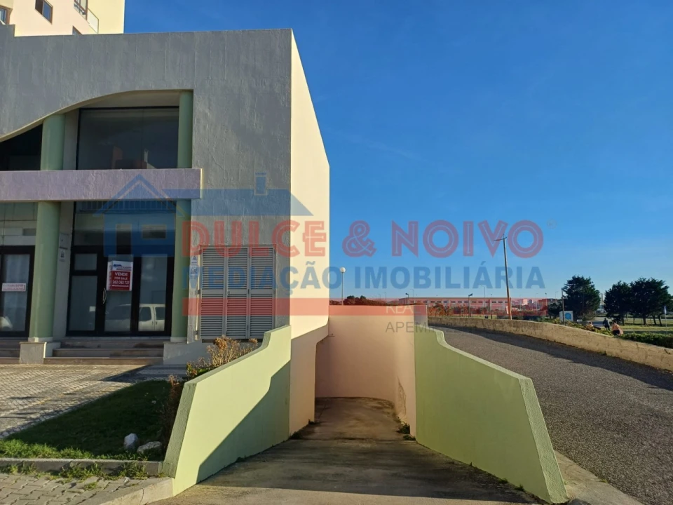 Loja para Venda em Peniche Foto 30
