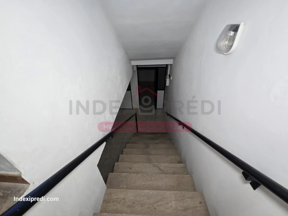 Loja para Venda em Arcos e Mogofores Foto 23