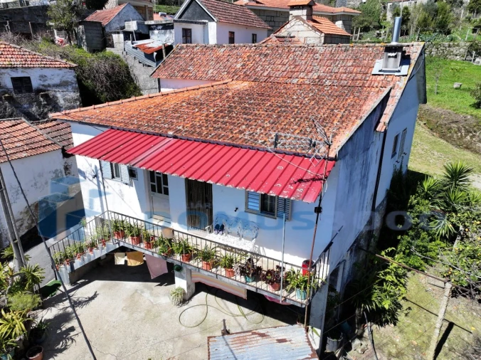 Moradia T3 para Venda em Sande e São Lourenço Foto 4