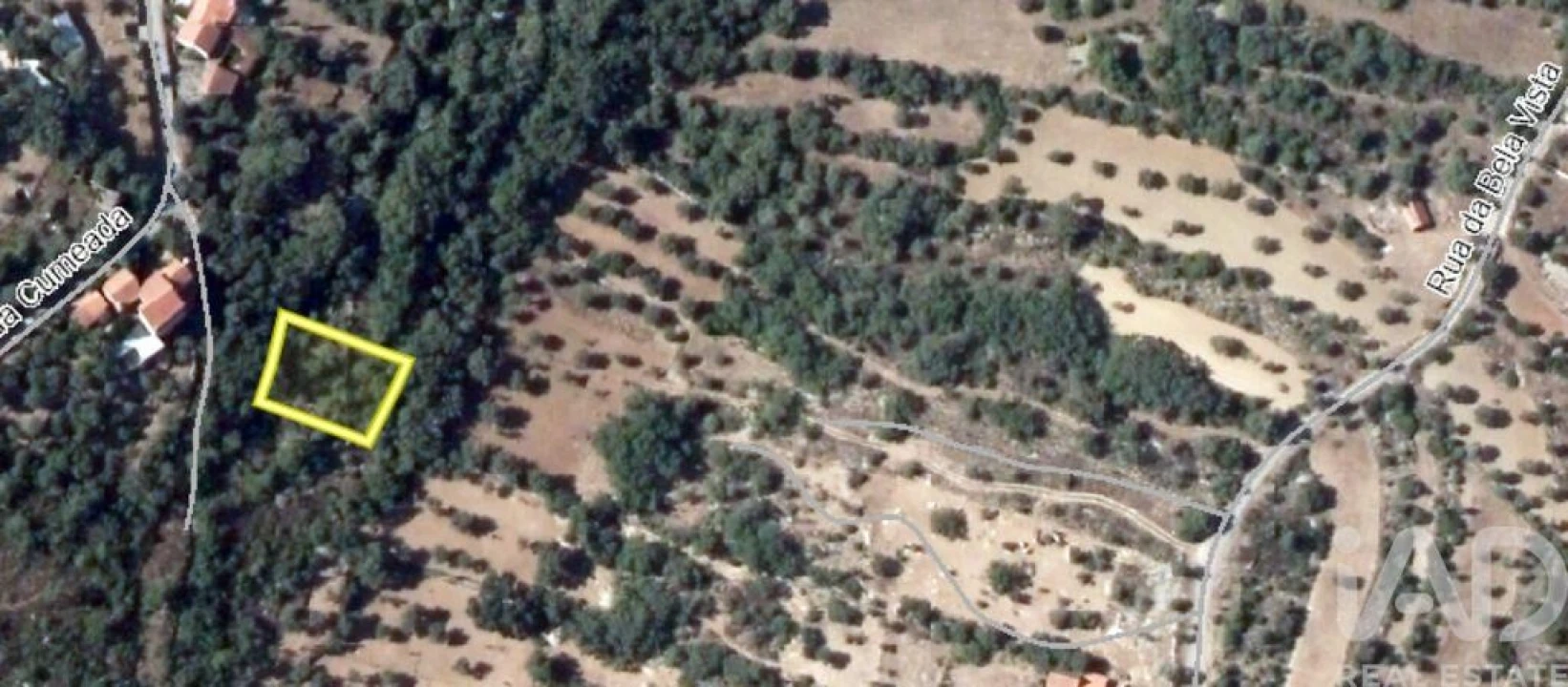 Terreno para Venda em Chãos Foto 1