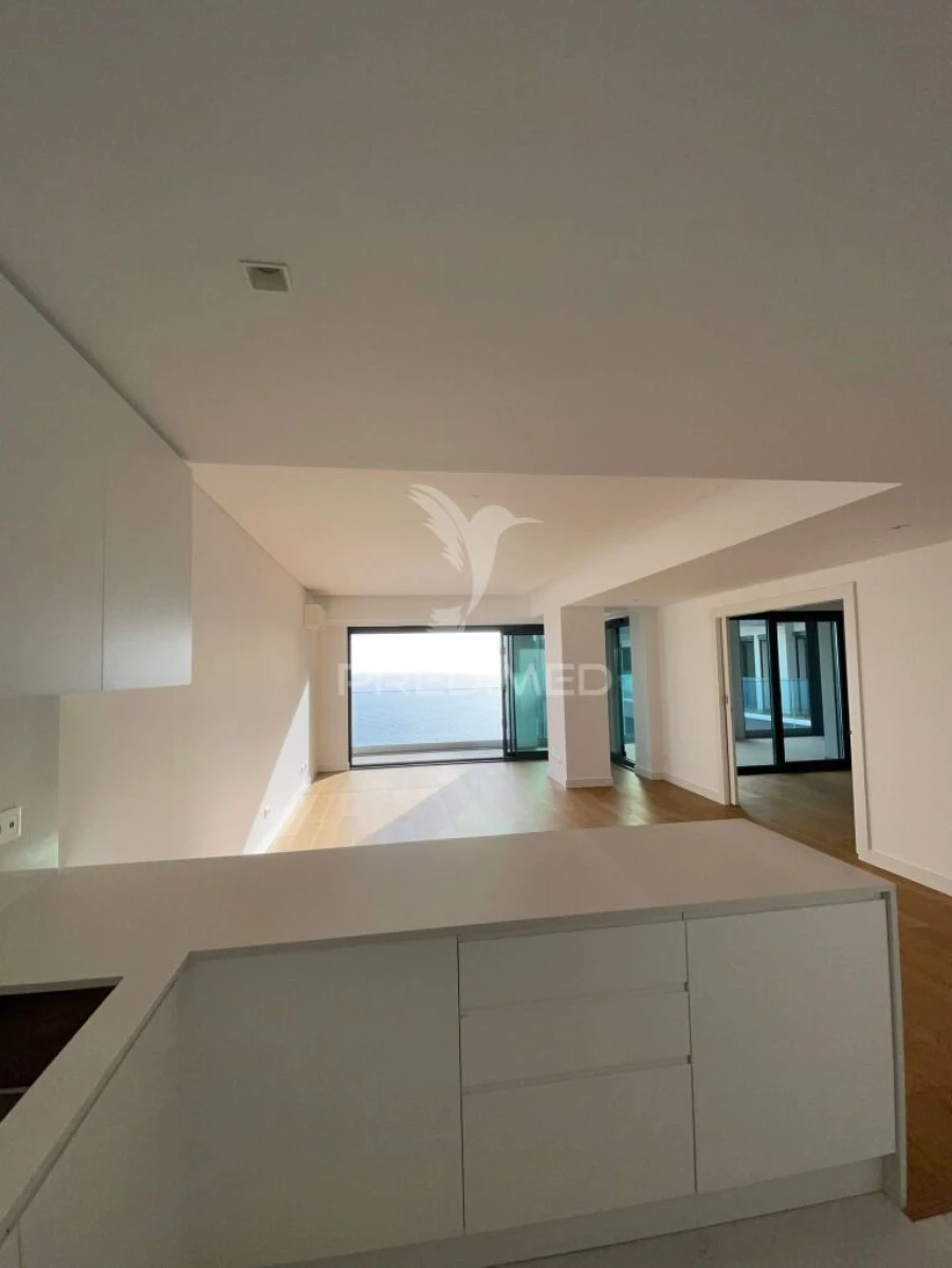 Apartamento T3 para Venda em São Martinho Foto 7