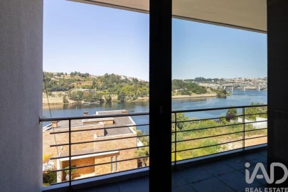 Moradia T6 para Venda em Gondomar (São Cosme), Valbom e Jovim