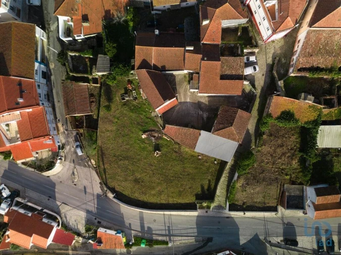 Moradia T4 para Venda em A dos Negros Foto 6