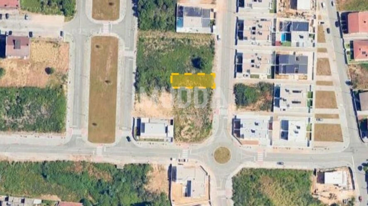 Terreno para Venda em Santa Maria da Feira, Travanca, Sanfins e Espargo Foto 1