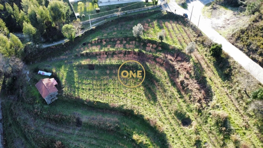 Terreno para Venda em Gondoriz Foto 1