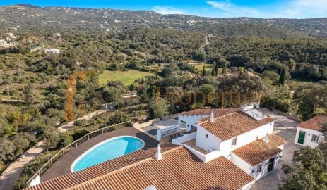 Moradia T3 para Venda em Loule (São Clemente)
