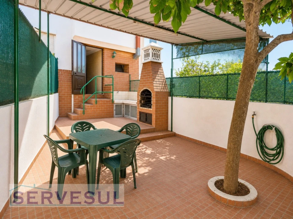 Quinta T2 para Venda em Silves Foto 3
