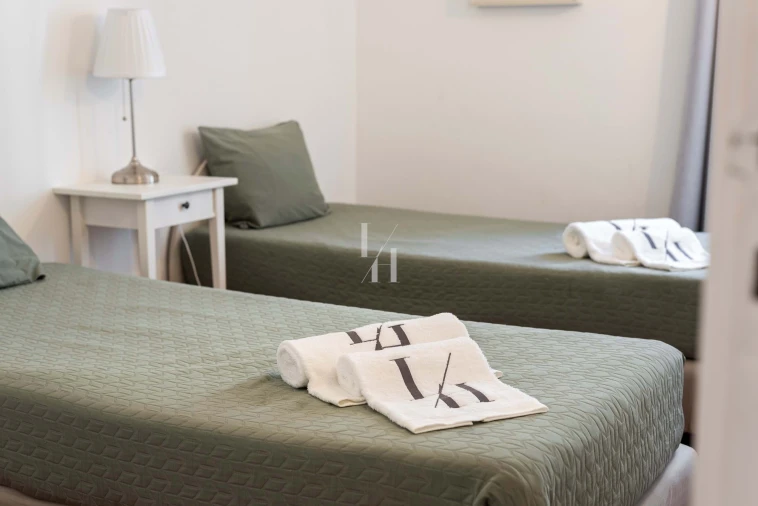 Apartamento T2 para Arrendamento férias em Quarteira Foto 24