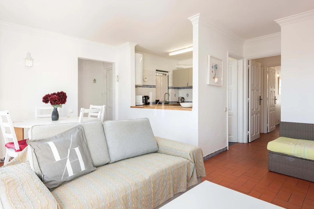 Apartamento T2 para Arrendamento férias em Quarteira Foto 5