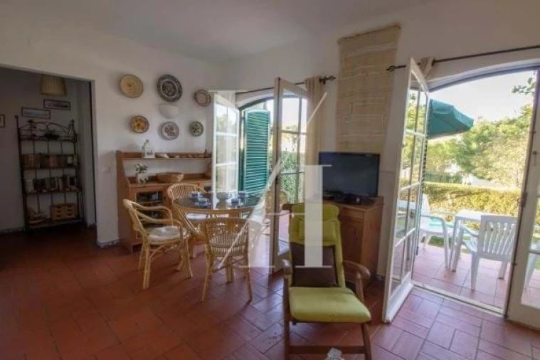 Apartamento T2 para Arrendamento férias em Quarteira Foto 7