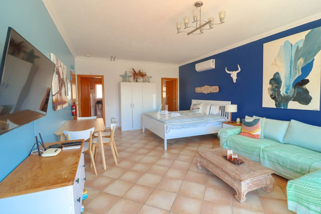 Apartamento para Arrendamento férias em Quarteira Foto 1