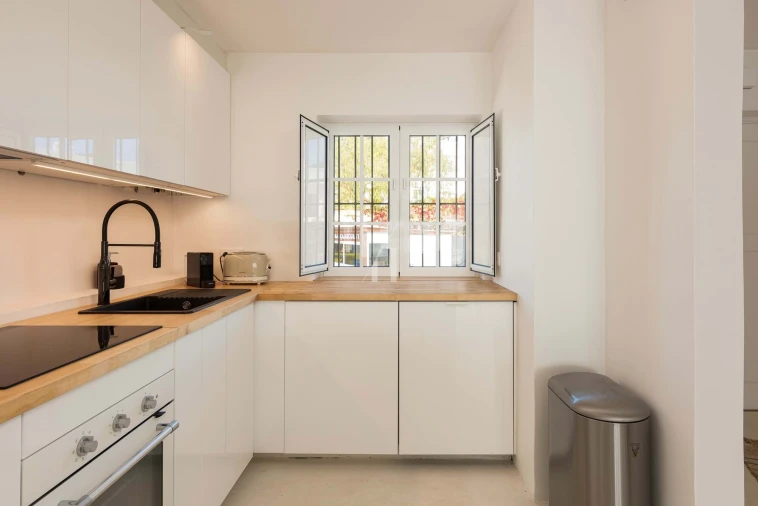 Apartamento T3 para Arrendamento férias em Quarteira Foto 11