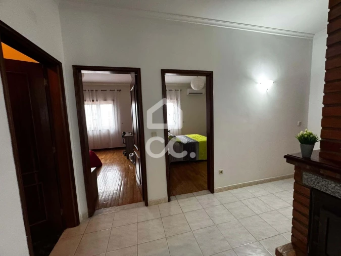 Apartamento T3 para Venda em Vilar de Nantes Foto 6