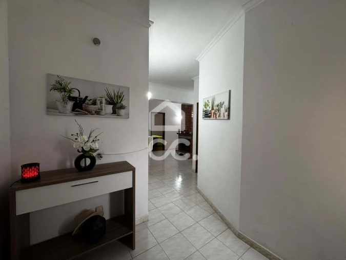 Apartamento T3 para Venda em Vilar de Nantes Foto 7