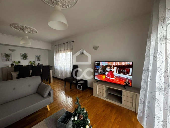 Apartamento T3 para Venda em Vilar de Nantes Foto 26