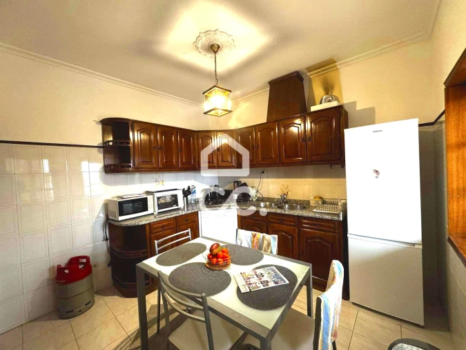 Apartamento T3 para Venda em Vilar de Nantes Foto 3