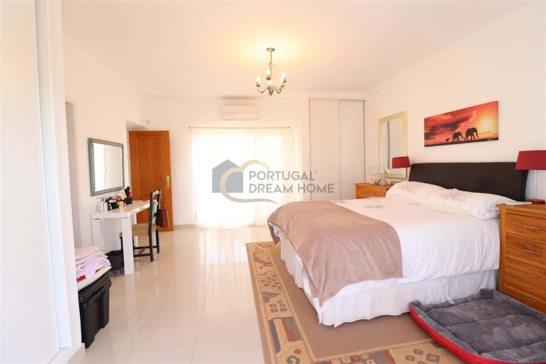 Moradia T4 para Venda em Silves Foto 46