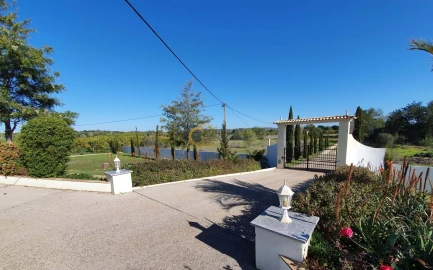 Moradia T4 para Venda em Silves