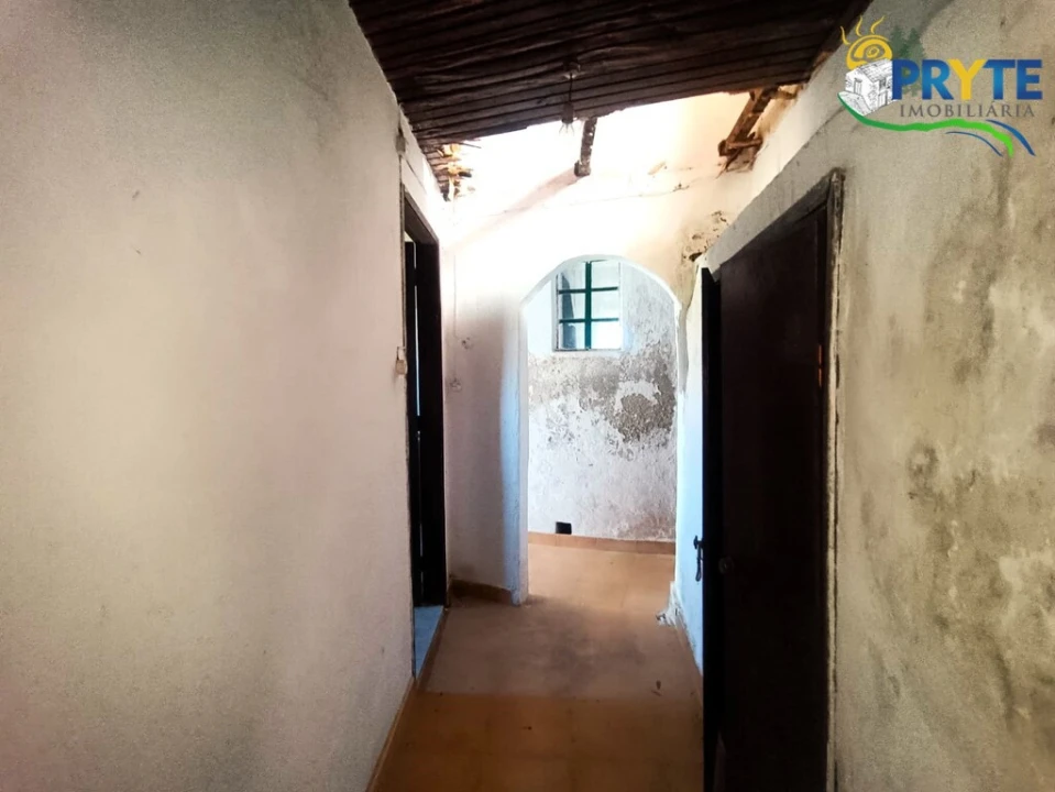 Moradia T5 para Venda em Cabeçudo Foto 29