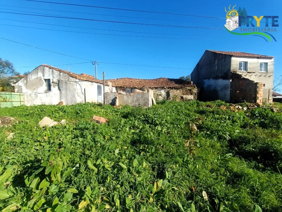 Moradia T5 para Venda em Cabeçudo Foto 34