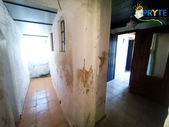 Moradia T5 para Venda em Cabeçudo Foto 25