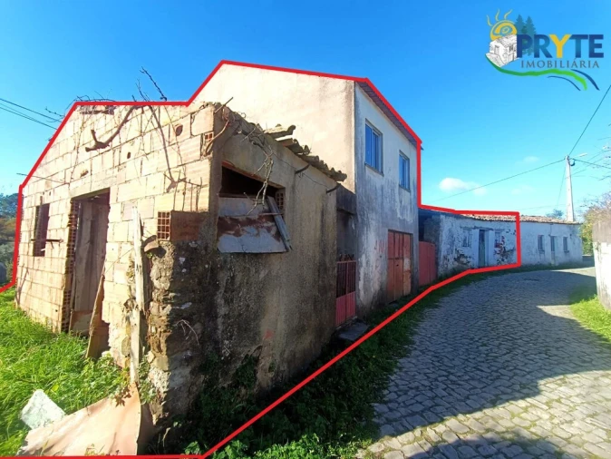 Moradia T2 para Venda em Cabeçudo Foto 2