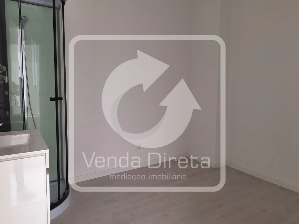 Loja para Venda em Alto do Seixalinho, Santo André e Verderena Foto 9