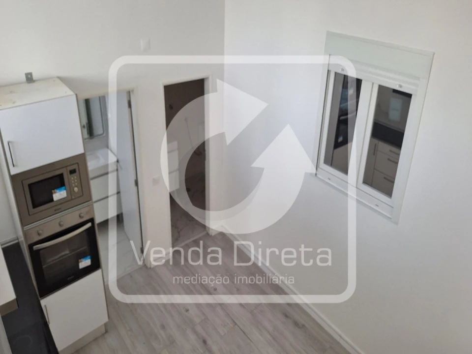 Loja para Venda em Alto do Seixalinho, Santo André e Verderena Foto 1