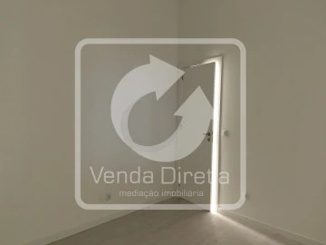 Loja para Venda em Alto do Seixalinho, Santo André e Verderena