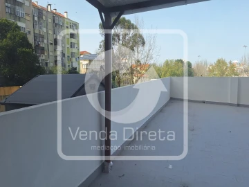 Loja para Venda em Alto do Seixalinho, Santo André e Verderena