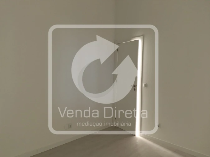 Loja para Venda em Alto do Seixalinho, Santo André e Verderena Foto 15