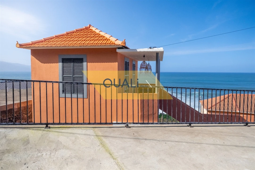 Moradia T3 para Venda em Ponta Delgada Foto 22